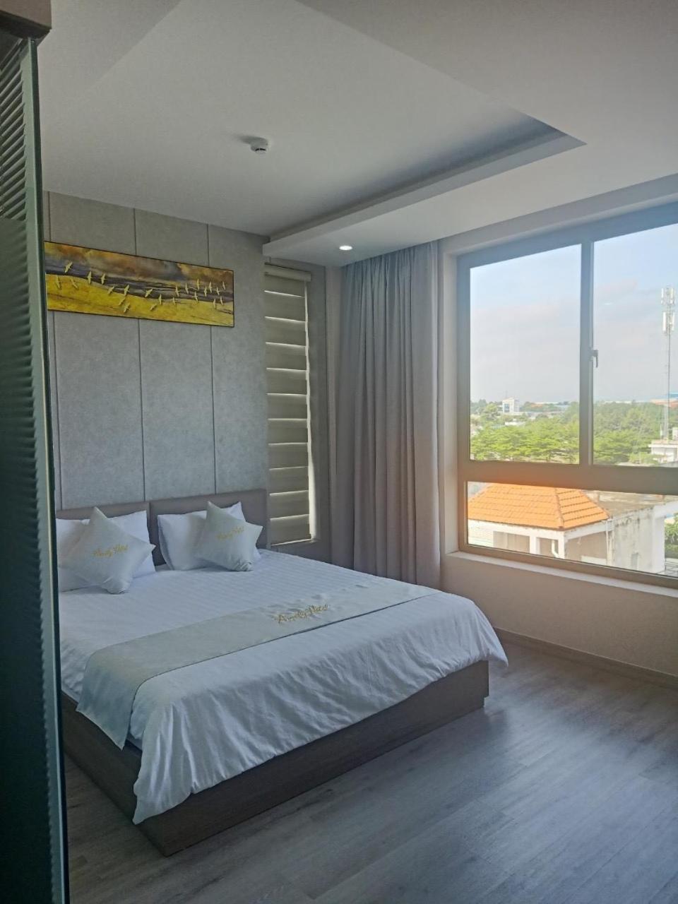 Ben Cat Amely Hotel מראה חיצוני תמונה